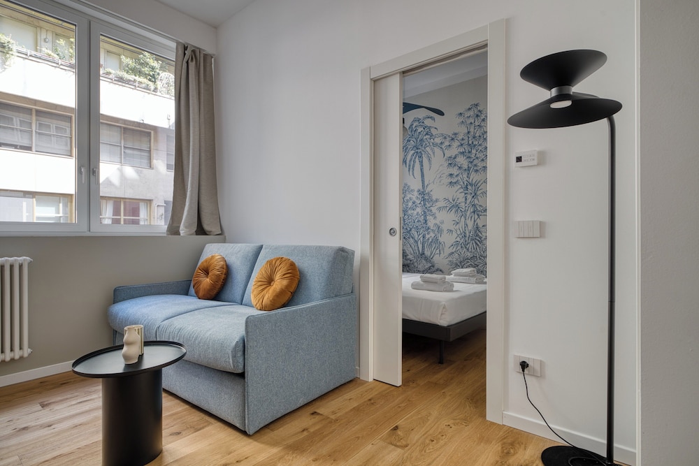 Modern 1-Bedroom Flat in Central Milan