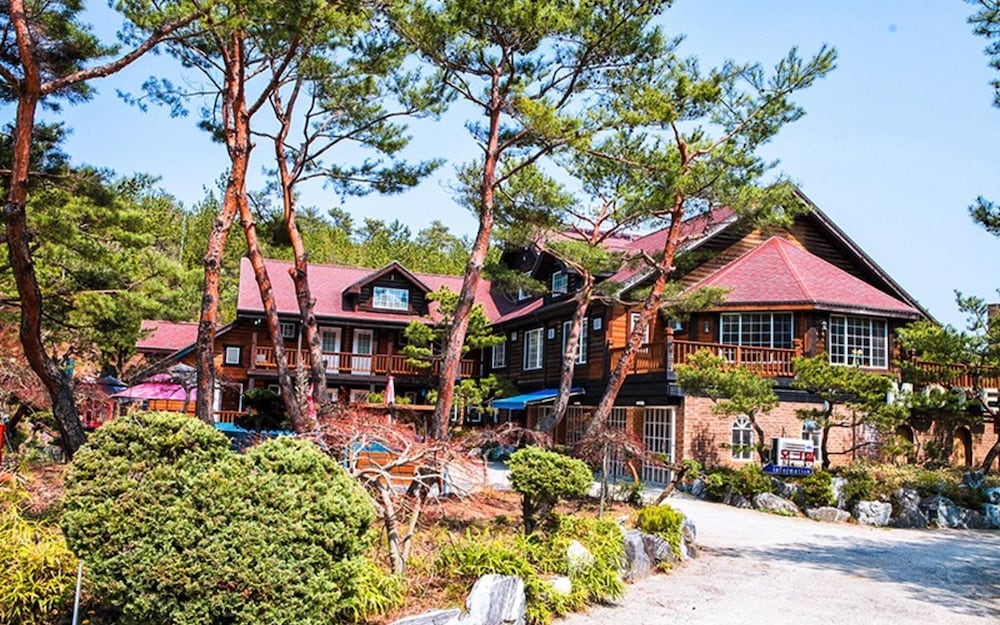 Taean Oak Vill Pension