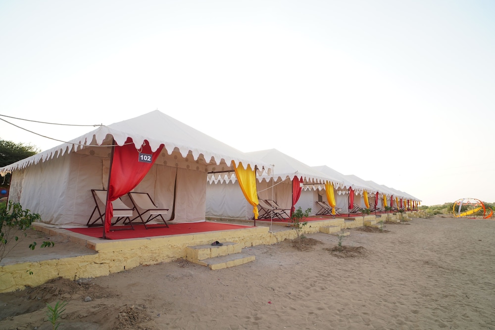 Stay Incredible Camp
