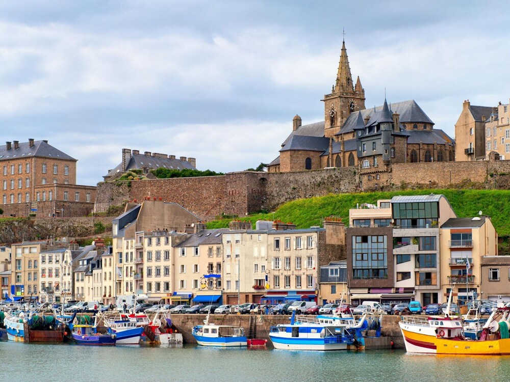 Charming House Near Mont Saint-michel