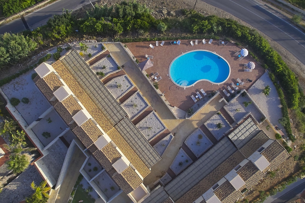 Riva Sea Apartments