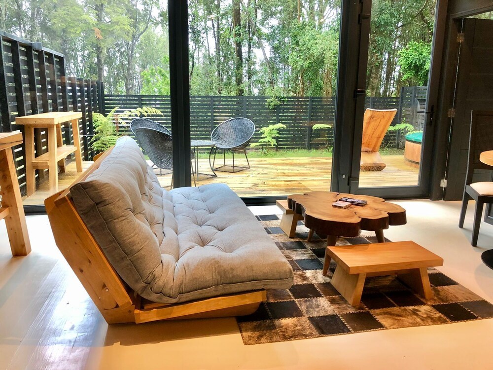 Calma Cabins