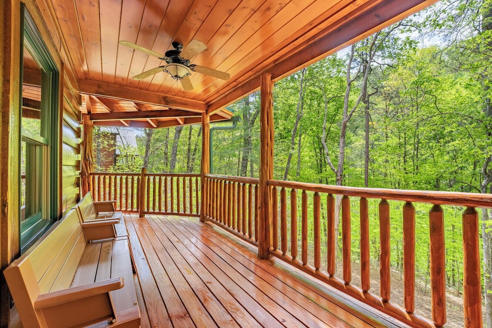 Smoky Bear Cabin