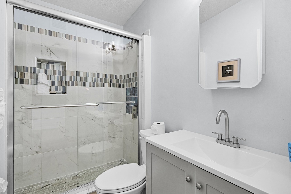 185 Hibiscus Hideaway: 3br Home On Fmb! 3 Bedroom Home