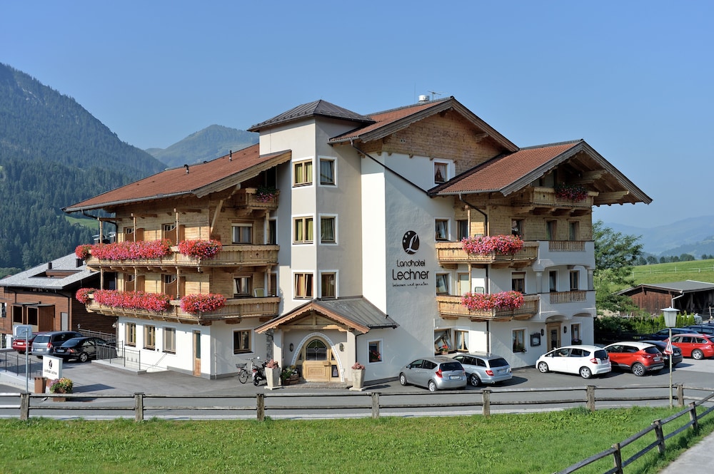 Hotel Landhotel Lechner - Image 1