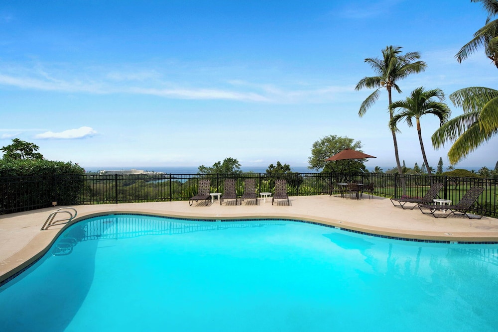 Fully Air-conditioned - Updated Top Floor Including Loft - Ocean Views - Vrkcv