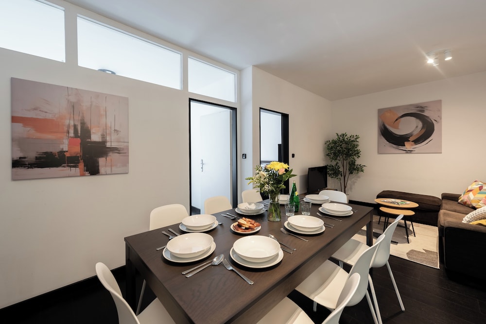 Apart loft hotel in Karlin