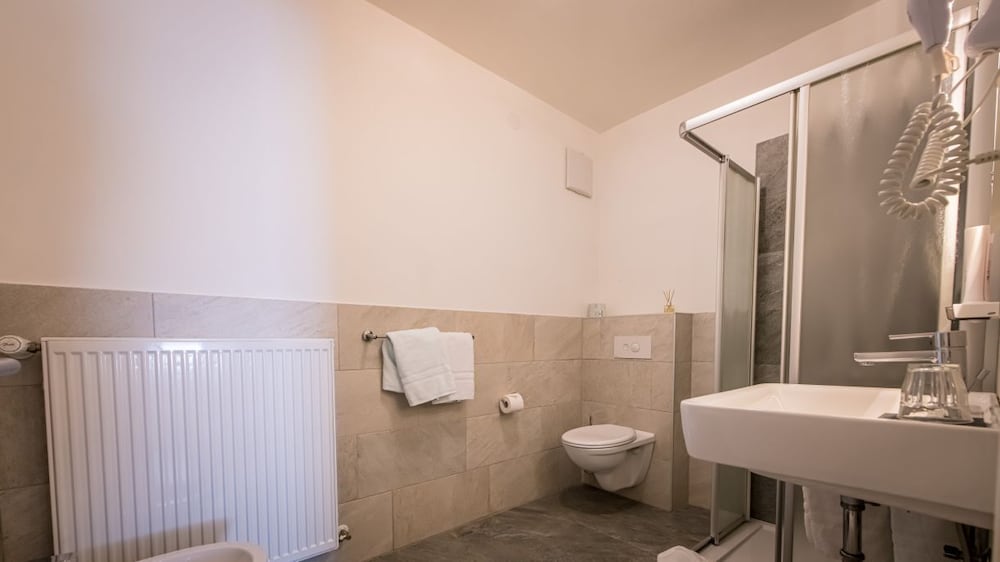 Am Schloss Guest House
