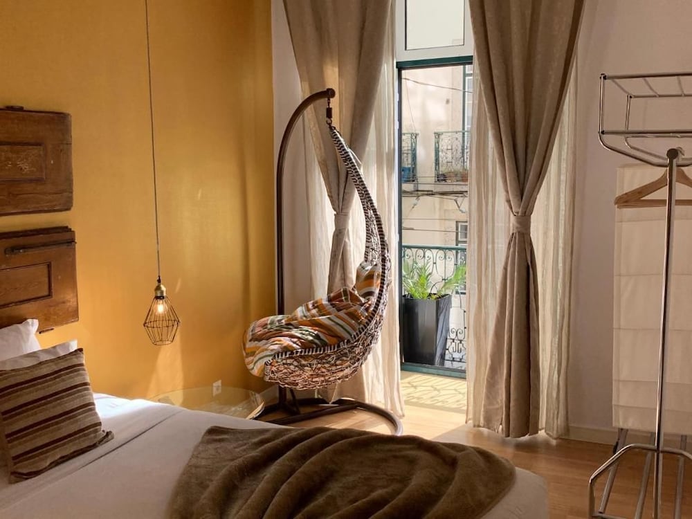 Old Town Lx Suites