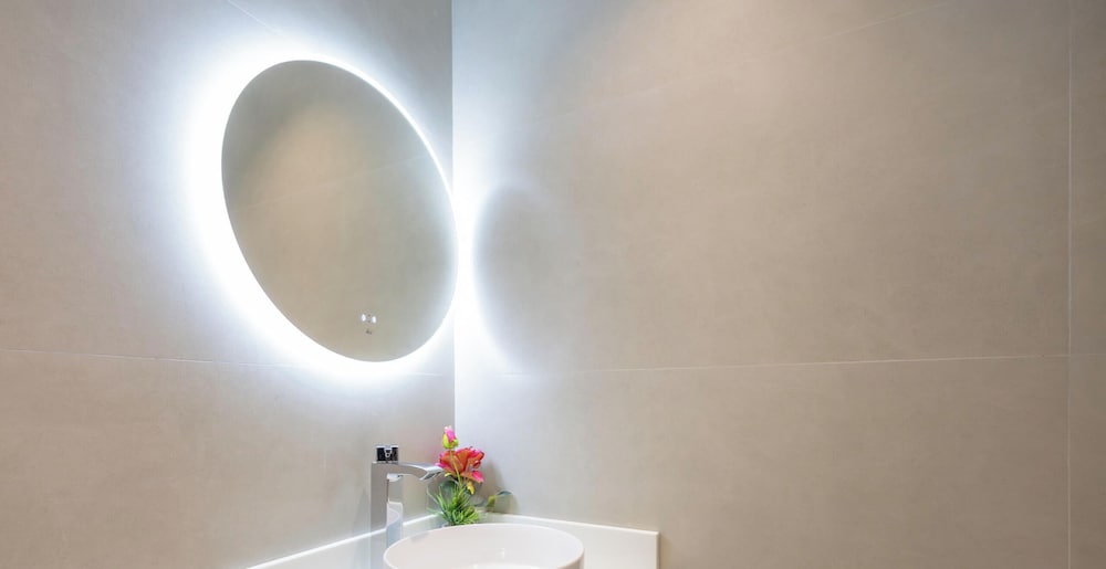 LUX The Serene Springs Villa 2