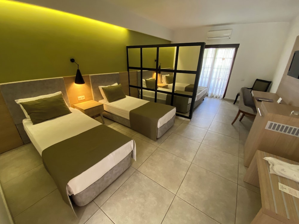 Queen's Park Resort Göynük