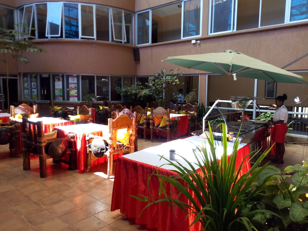 Entebbe Flight Motel