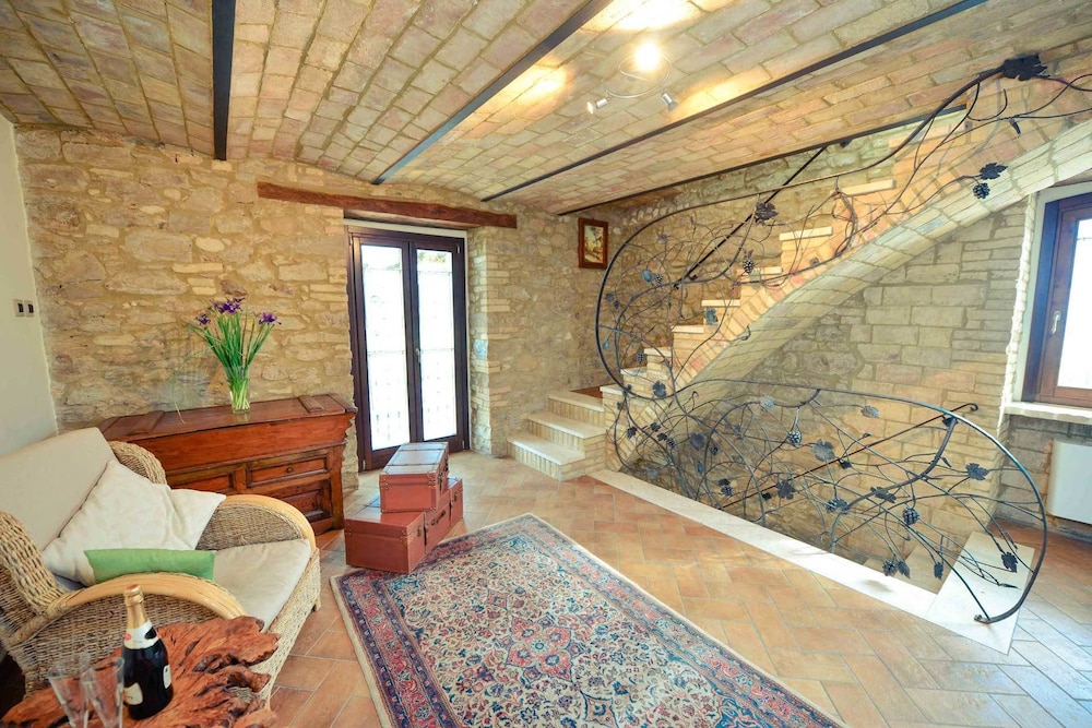 Casale905