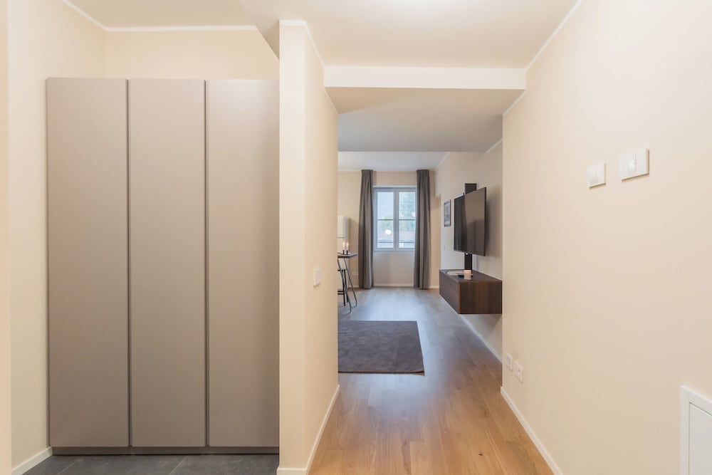 V. Suite on Lake Como by Rent all Como