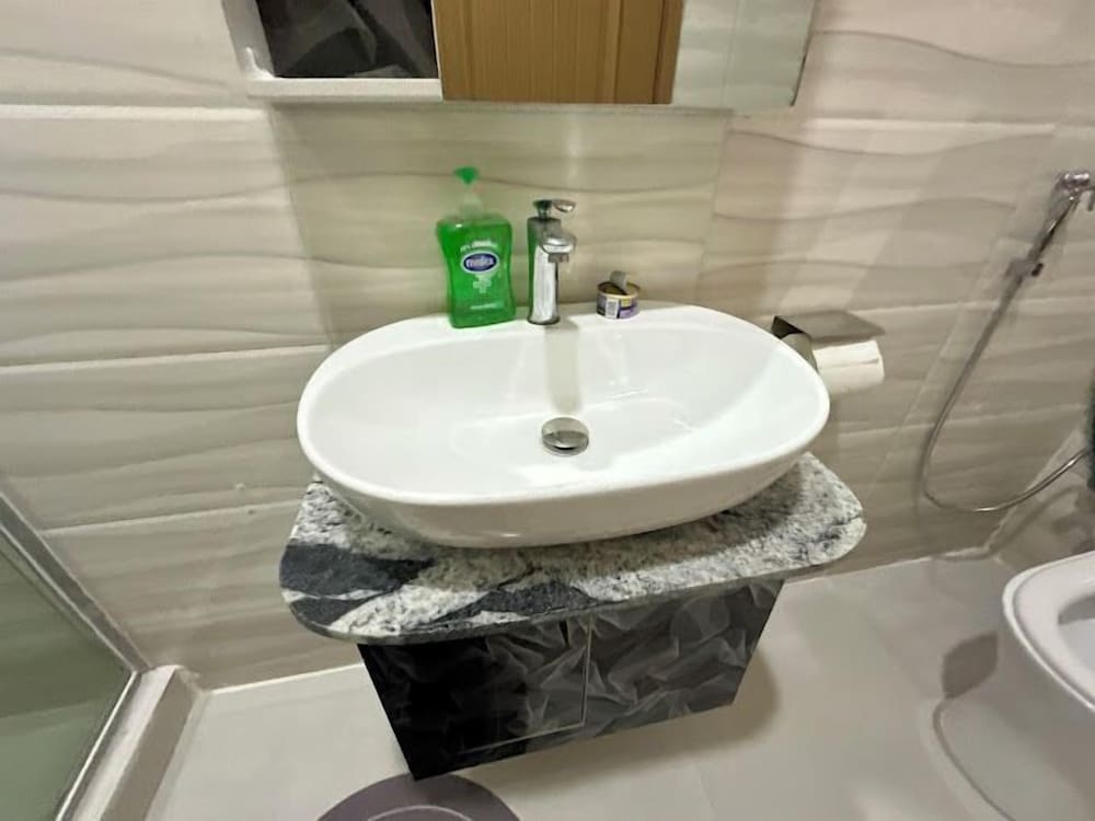 Bizzare Luxury Apartment