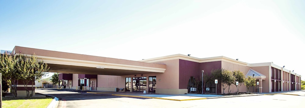 Express Inn & Suites-0