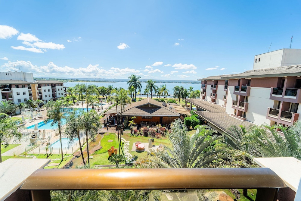 Life resort