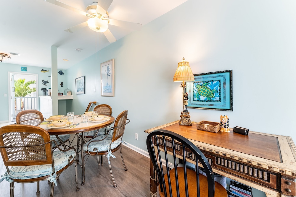 A Siesta Bay by Avantstay Key West Walkable Gated Community, Shared Pool Week Long Stays Only view 2