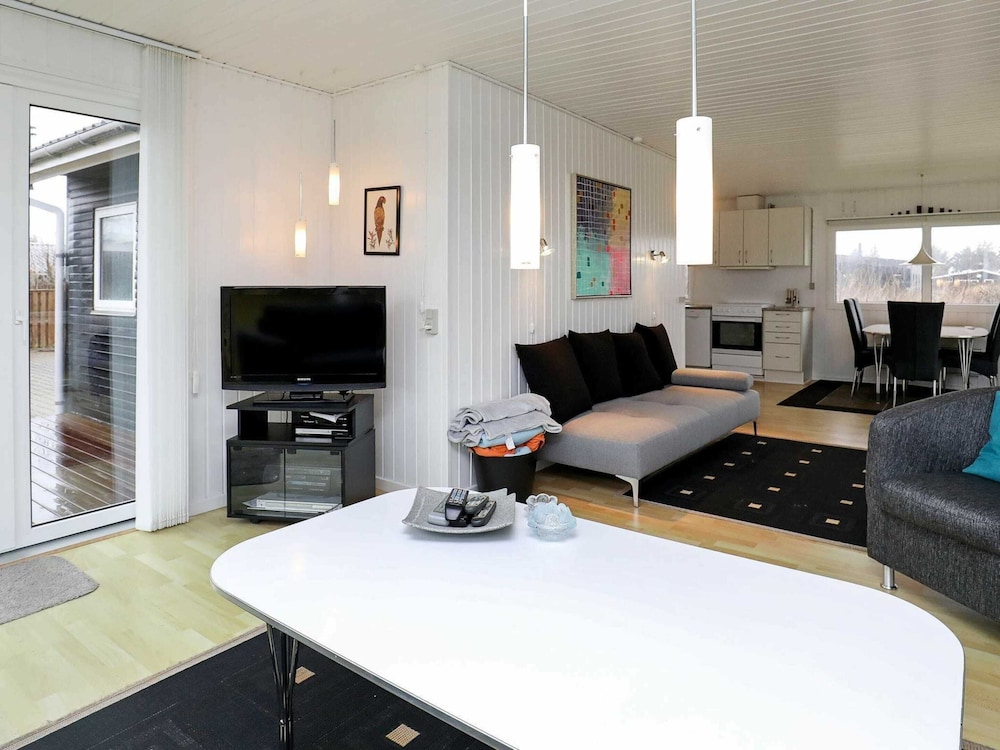Cozy Holiday Home in Søndervig near Beach view 2