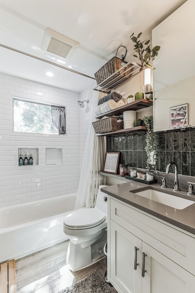 Garden District Duplex, photo 14