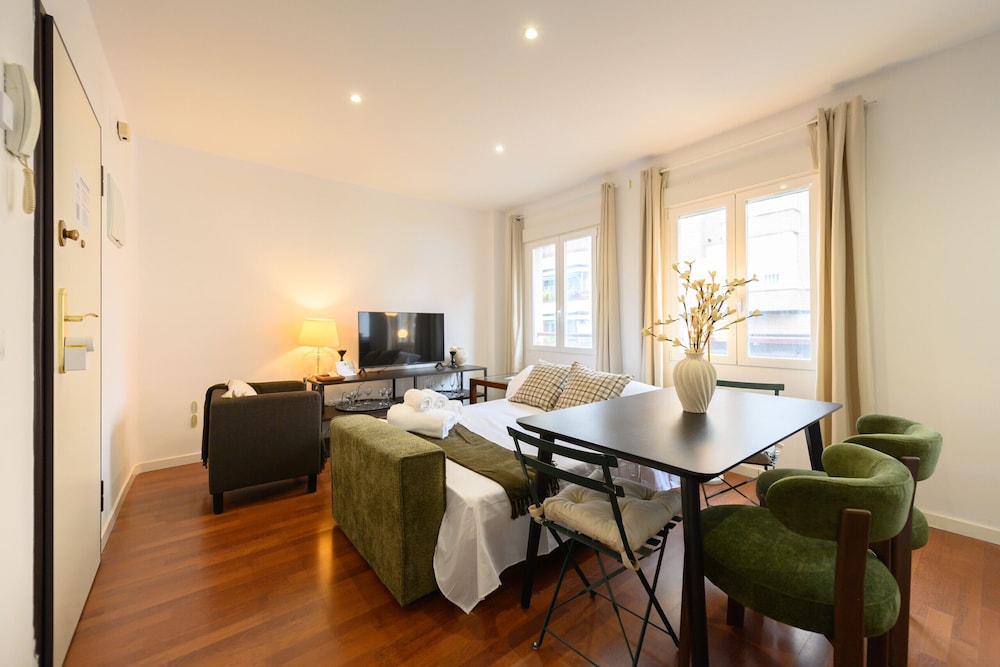 M Mal71b Moderno Piso de 1 Dormitorio en Madri