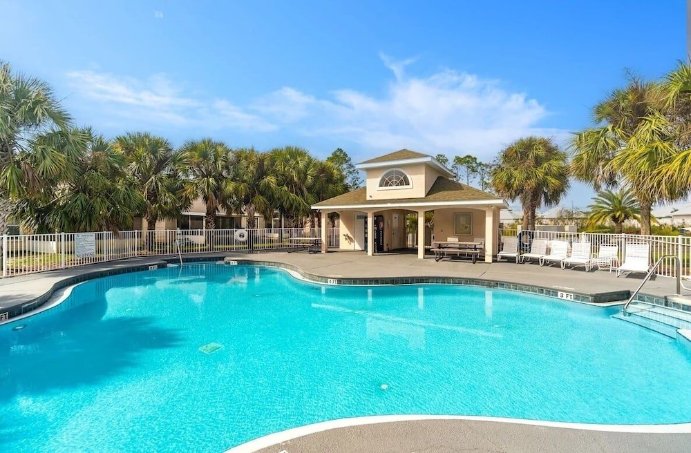 225 Seahorse Way 3 Bedroom Home
