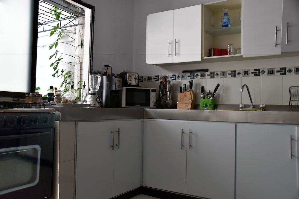 Casa Blanca Hostel