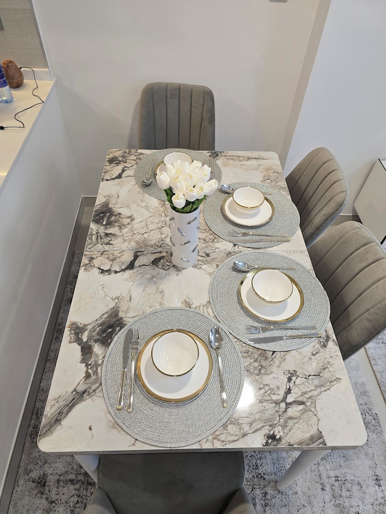 LUXURY BOULEVARD 2BHK