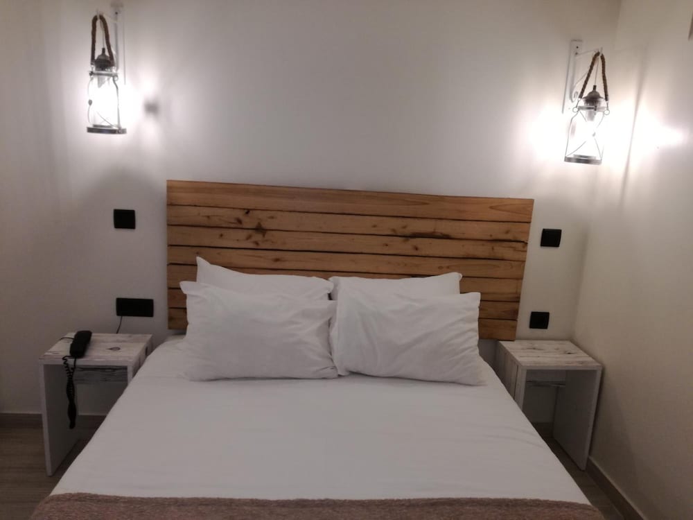 Piazza Paradiso Accomodation