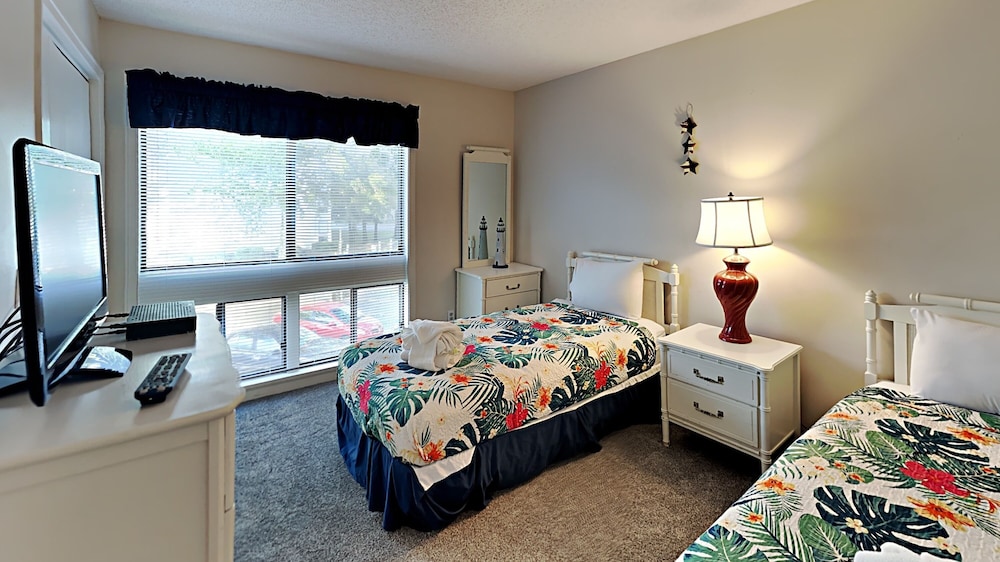 Arcadian Dunes 18-272 2 Bedroom Condo