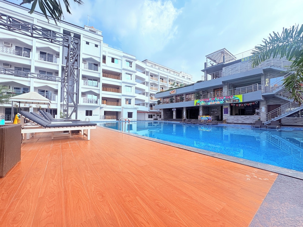 Hotel Jairam Way Bay