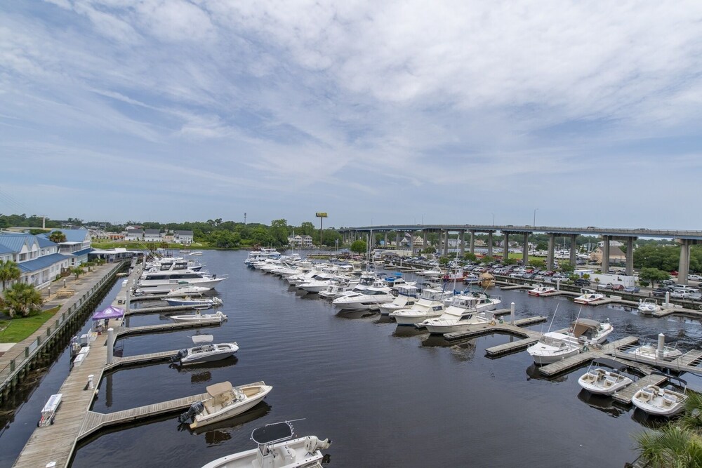 Harbourgate Marina