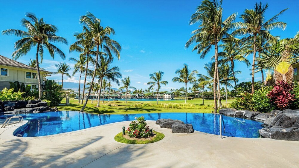 Concierge Included - Ground Floor With Lake Views - Near Shopping Center - Vrkcv