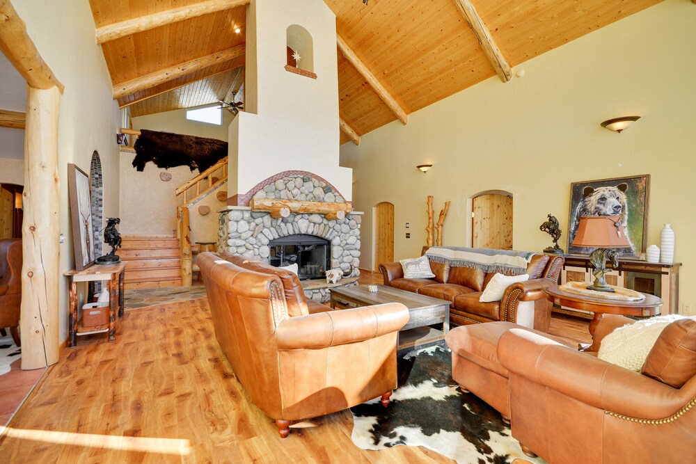 Massive Red Lodge Mountain Hideaway w/ Views! view 3