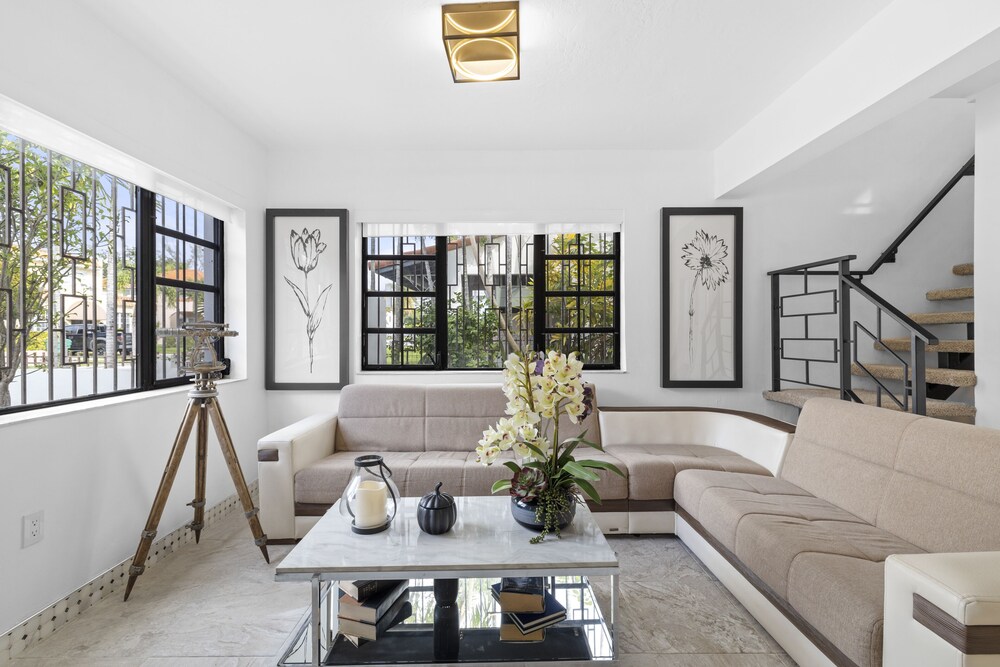 Little Havana Retreat