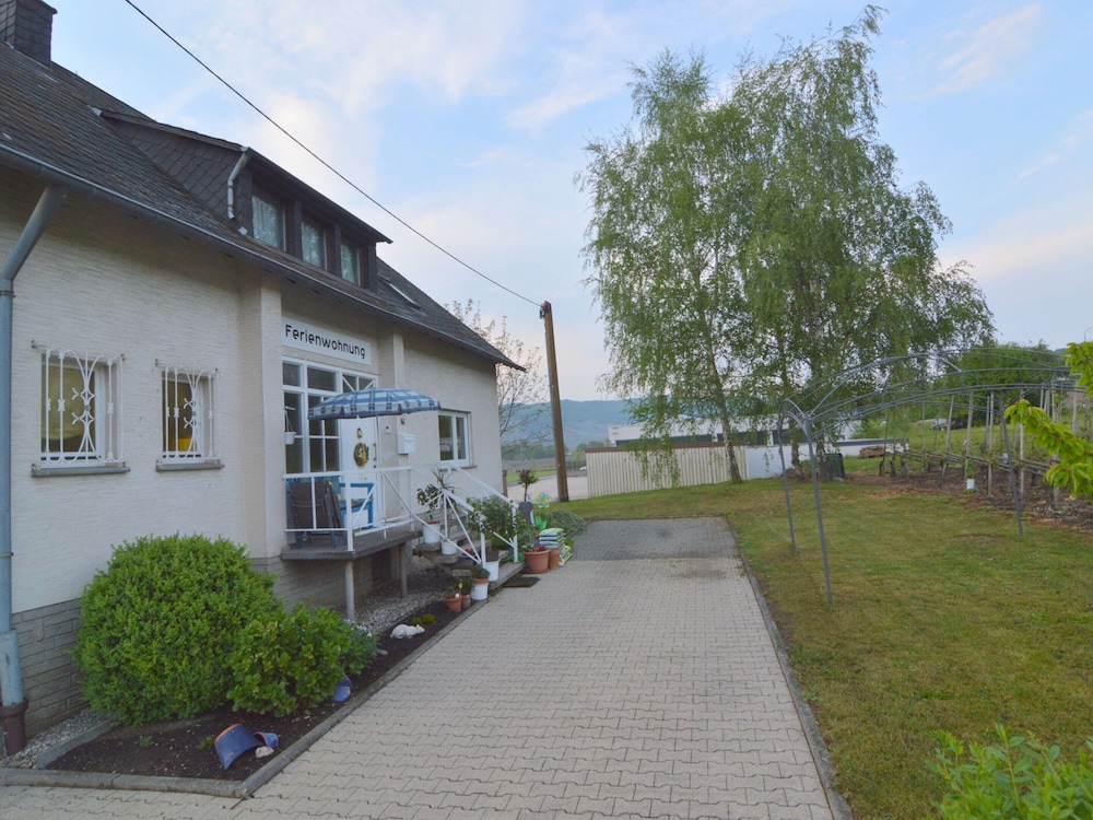 Photo 27