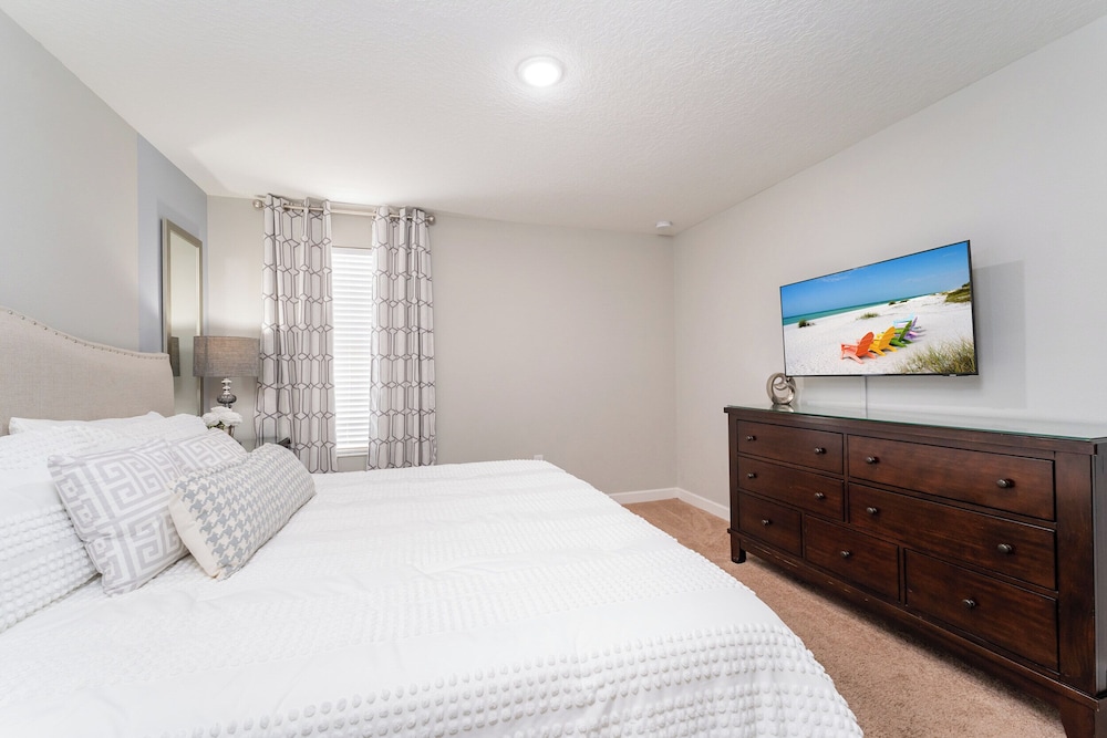 9BR Family Villa Pool Near Disney