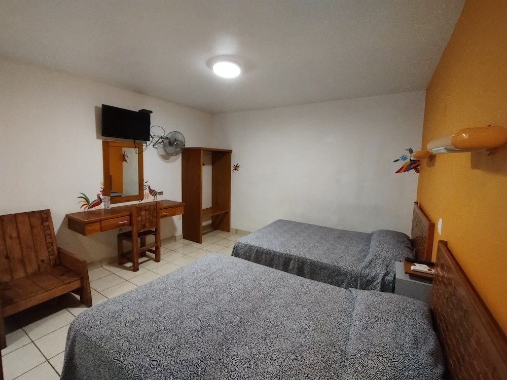 Hotel Los Ciruelos - Property Image 1