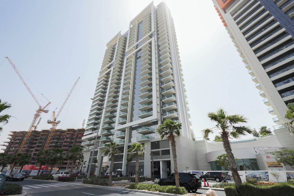 KeyRock Living - Golf Gate Apartment