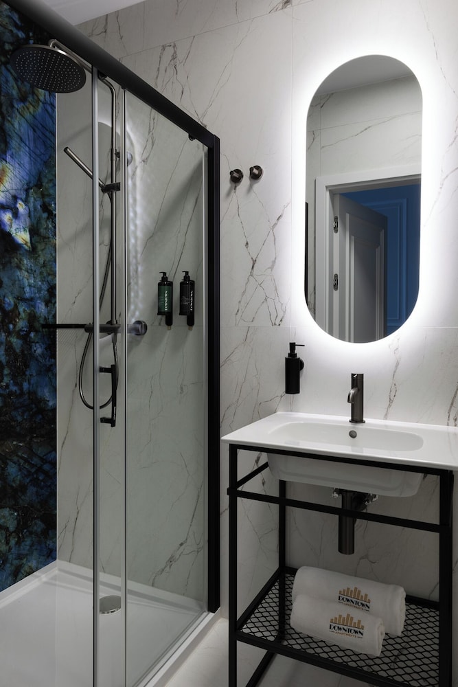 OLD TOWN Charm & Chic by Downtown Apartments