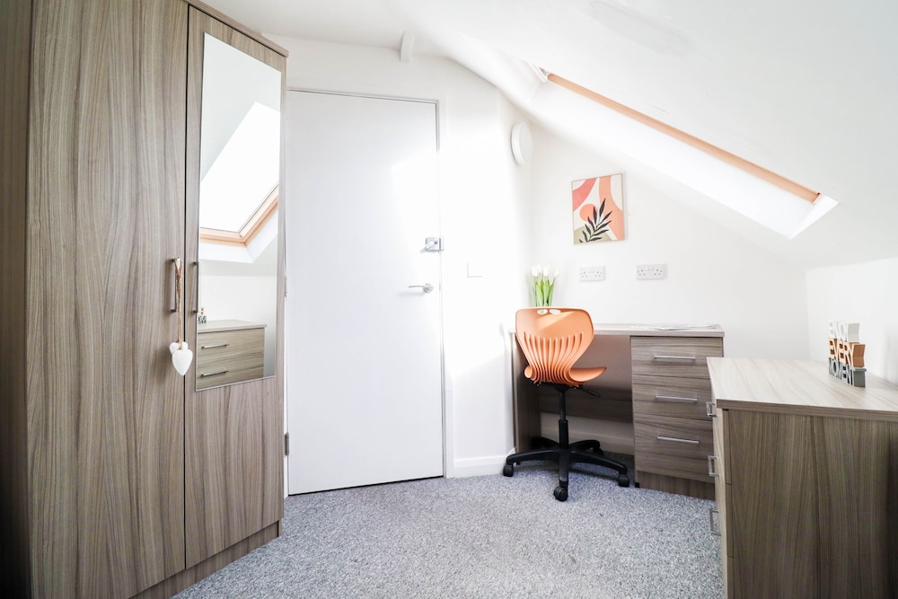 Cosy and Bright 1-bedroom Stay