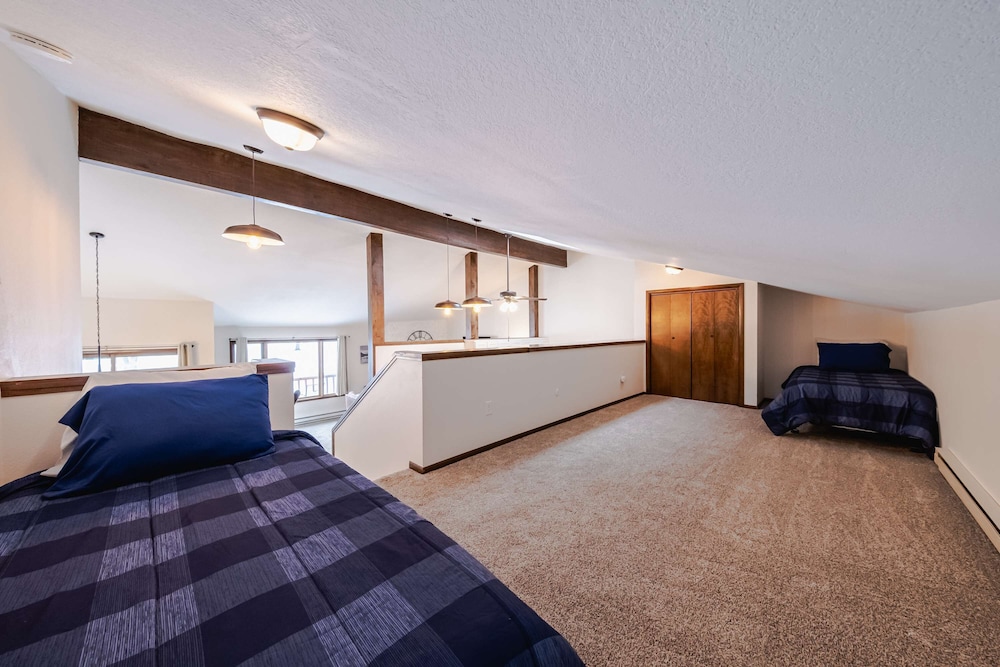 Glacier Vista Golf Getaway