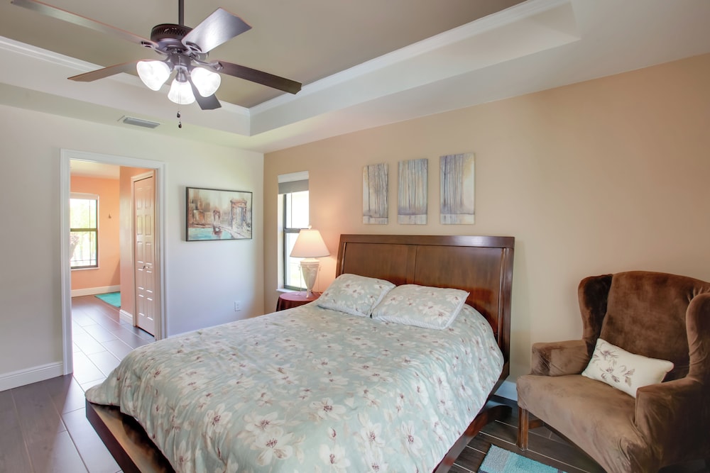 Family Retreat w/ Backyard Oasis in Cape Coral!