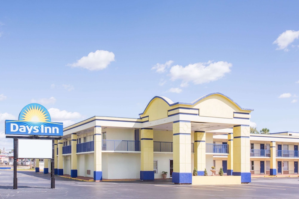 Albany Vacations - Days Inn by Wyndham Albany - Property Image 1