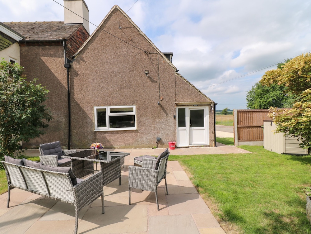 Tolldish Cottage