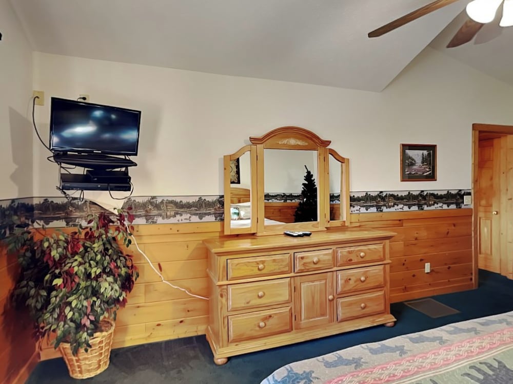 Cub's Crossing by Jackson Mountain Rentals