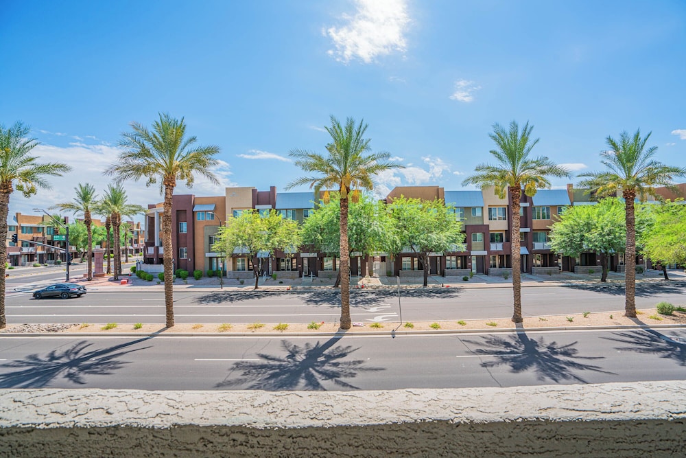 ROVE LIVING/KB - Zone Westgate
