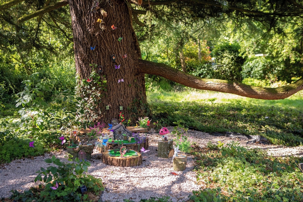 Tranquil Luxury Glamping Escape in Ross-on-wye 8