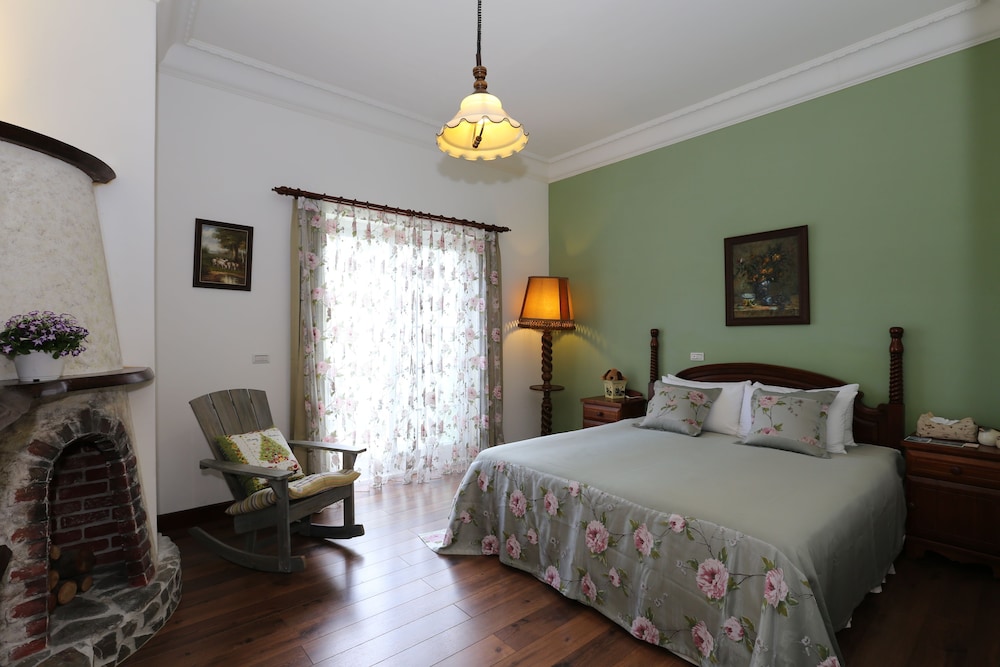 Yun Shan Shui Villa Home view 3