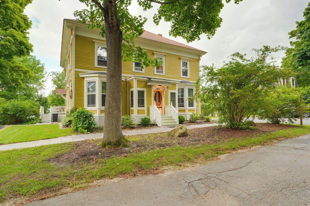 'the Hendrick House' ~ 16 Mi to Sebago Lake!